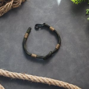 Handmade Paracord Knot Bracelet: Army Green Tactical Jewelry - Image 2
